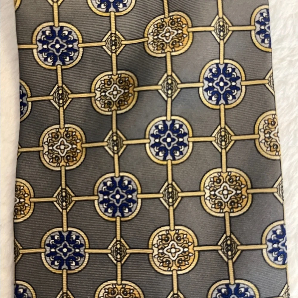 Sophisticated Gray and Blue Designer Tie